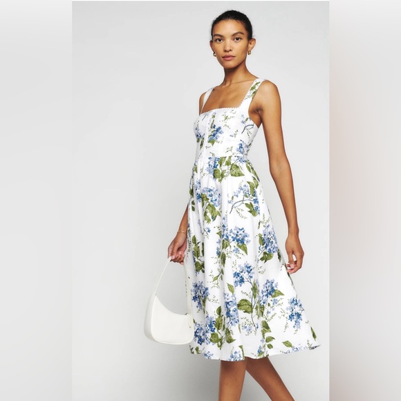 Reformation’s infamous tagliatelle linen dress in Riviera - Picture 1 of 6